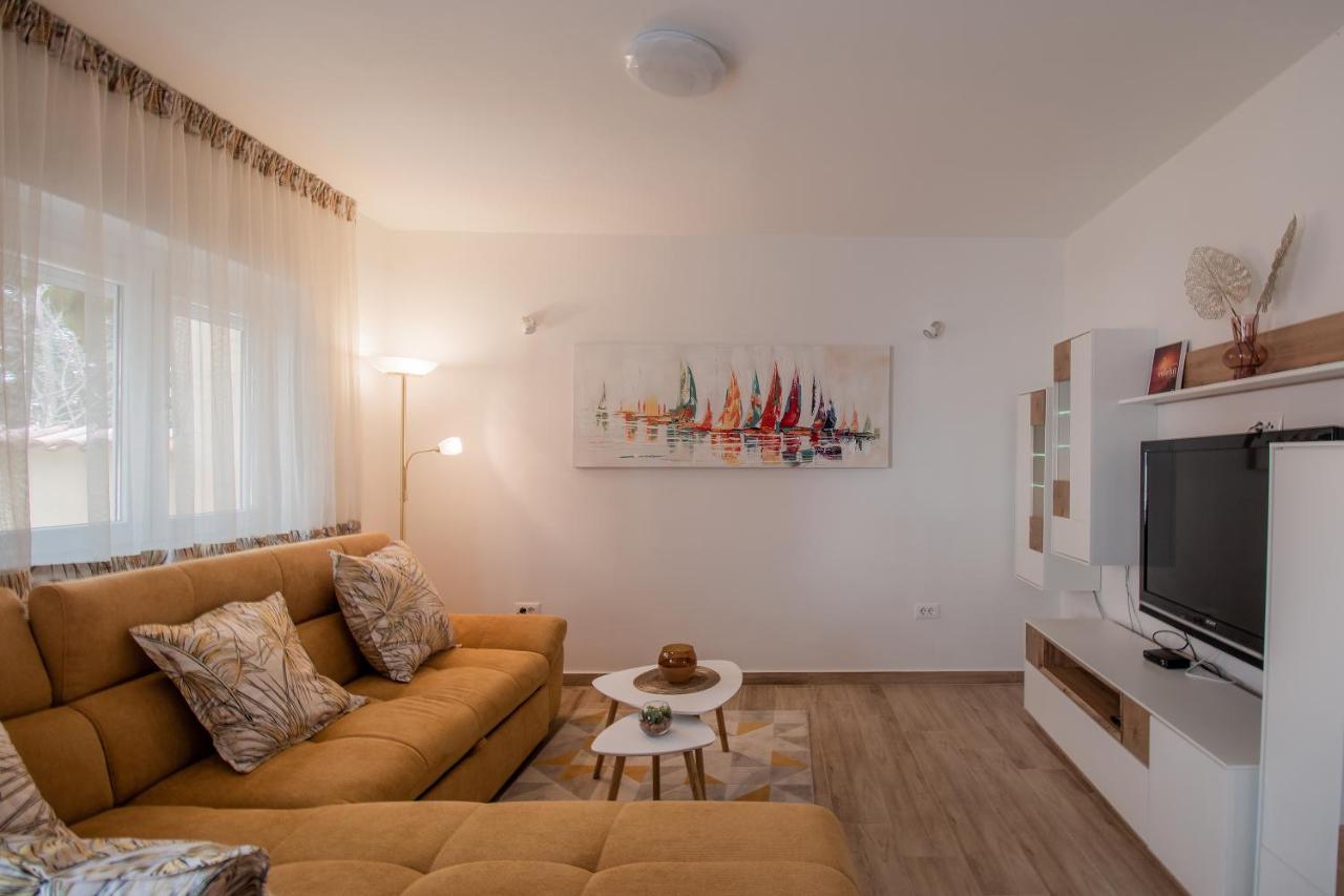 Apartment Matija 扎达尔 外观 照片